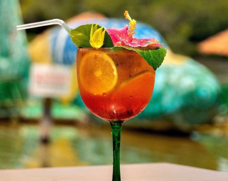 bar sunset praia da figueira