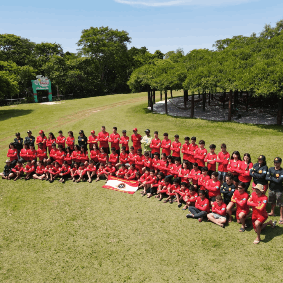 treinamento de guarda vidas na praia da figueira