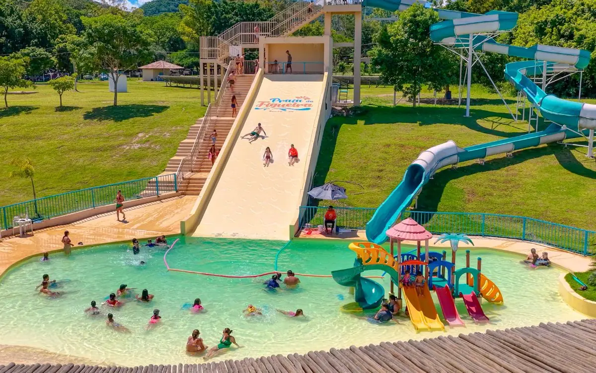 Pool with waterslide at the day-use area of Praia da Figueira, Bonito-MS